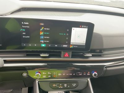 2026 Kia Carnival Hybrid — photo 11 view