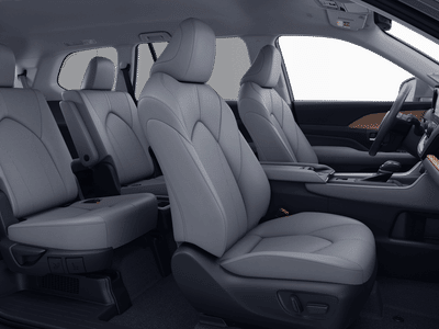 2026 Toyota Grand Highlander Hybrid - Photo 28