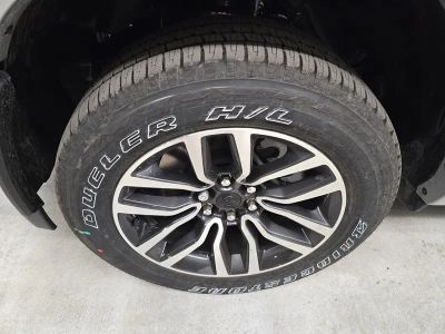 2026 Ram 1500 — photo 11 view