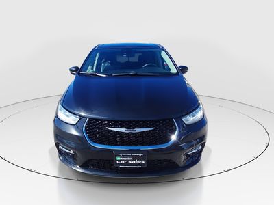 2023 Chrysler Pacifica - Photo 2
