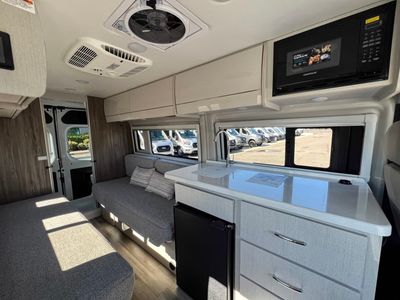 2026 Thor Motor Coach TELLARO - Photo 5