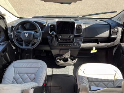 2026 Thor Motor Coach TELLARO - Photo 2
