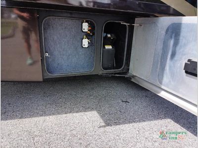 2014 Tiffin Motorhomes Allegro RED — photo 11 view