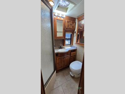 2014 Tiffin Motorhomes Allegro RED — photo 50 view