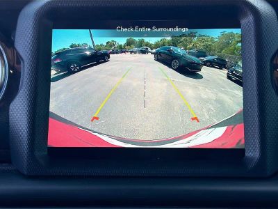 2023 Jeep Wrangler — photo 31 view