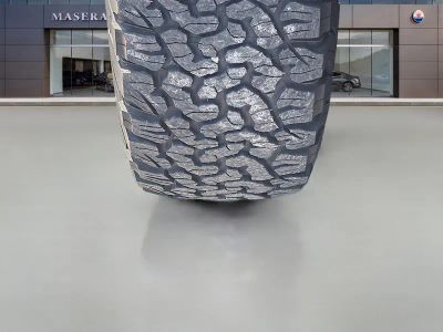 2023 Jeep Wrangler — photo 41 view