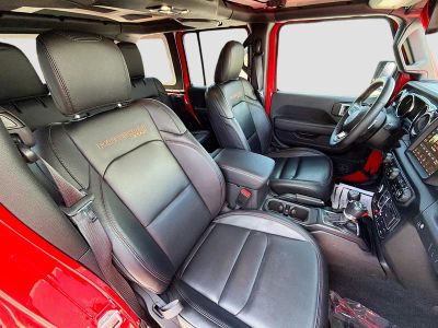2023 Jeep Wrangler — photo 13 view