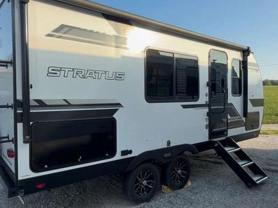 2025 Venture RV Stratus - Photo 3