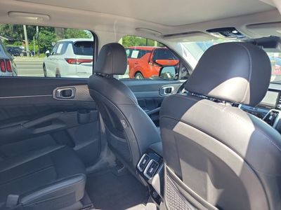 2022 Kia Sorento - Photo 32