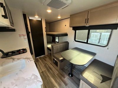 2026 Jayco Jay Flight SLX - Photo 11