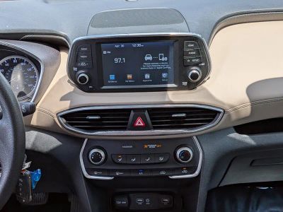 2019 Hyundai Santa Fe — photo 19 view