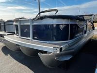2026 Barletta Aria A22UC — rear three-quarter view
