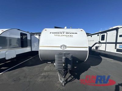 2025 Forest River RV Wildwood X-Lite - Photo 3