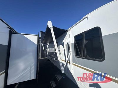 2025 Forest River RV Wildwood X-Lite - Photo 9