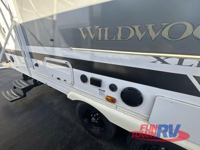2025 Forest River RV Wildwood X-Lite - Photo 15