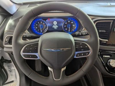 2026 Chrysler Pacifica — photo 21 view