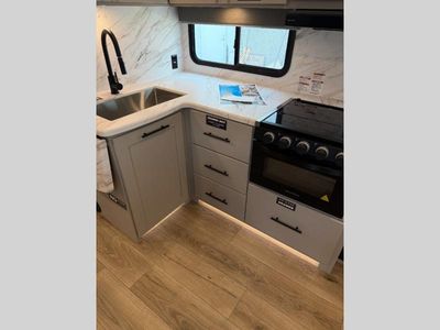 2026 Alliance RV Delta Ultra Lite — photo 22 view