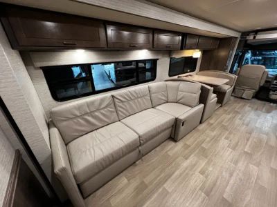 2020 Winnebago ADVENTURER - Photo 20