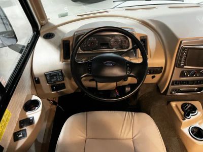 2020 Winnebago ADVENTURER - Photo 2