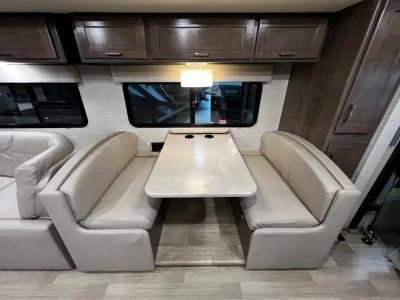 2020 Winnebago ADVENTURER - Photo 17
