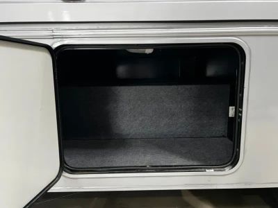 2020 Winnebago ADVENTURER - Photo 48