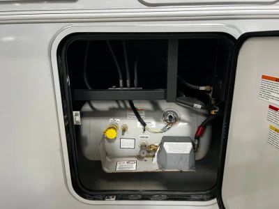 2020 Winnebago ADVENTURER - Photo 40