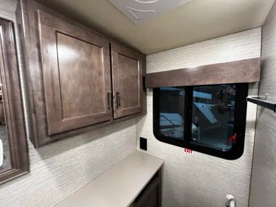 2020 Winnebago ADVENTURER - Photo 36