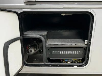 2020 Winnebago ADVENTURER - Photo 51
