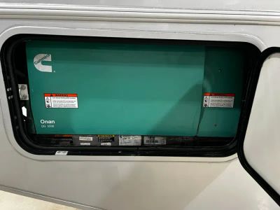 2020 Winnebago ADVENTURER - Photo 43