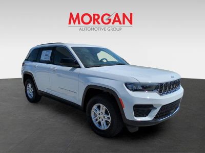 2025 Jeep Grand Cherokee — side profile view