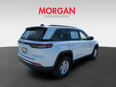 2025 Jeep Grand Cherokee — detail view