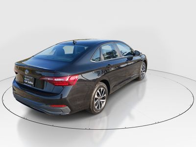 2024 Volkswagen Jetta - Photo 7