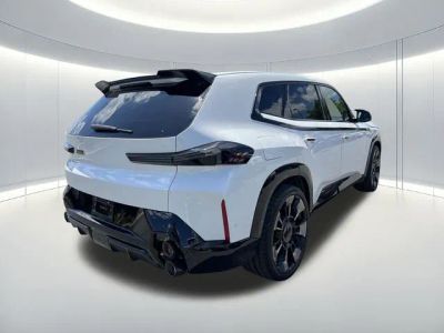 2024 BMW XM — detail view
