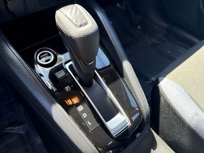 2025 Nissan Versa - Photo 14