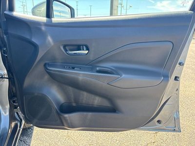 2025 Nissan Versa - Photo 32