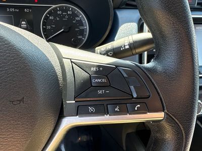 2025 Nissan Versa - Photo 9