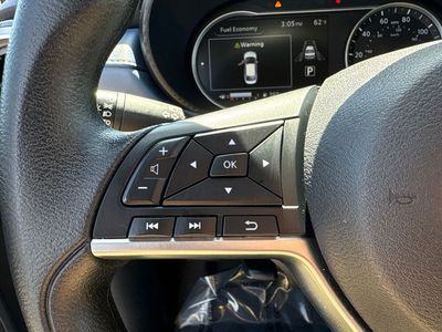 2025 Nissan Versa - Photo 8