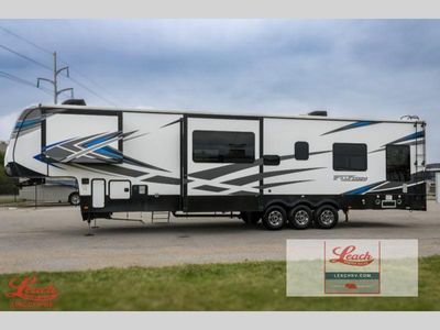 2021 Fuzion 430 - Photo 6