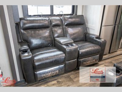 2021 Fuzion 430 - Photo 17