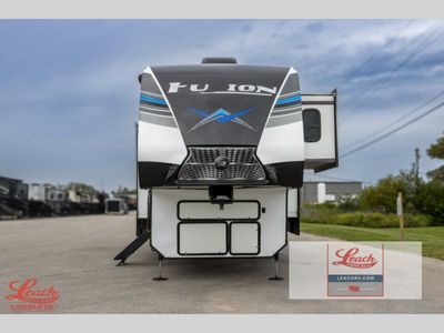 2021 Fuzion 430 - Photo 3
