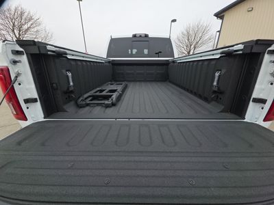 2025 Ram 2500 — photo 17 view