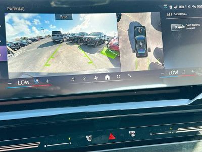2026 BMW 5 Series — photo 11 view