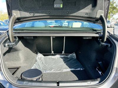 2026 BMW 5 Series — photo 21 view