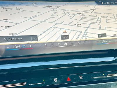 2026 BMW 5 Series — photo 13 view