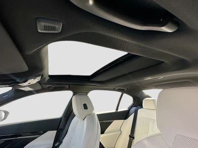 2026 BMW 5 Series — photo 16 view
