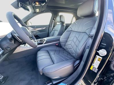 2026 BMW i7 — photo 15 view
