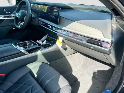 2026 BMW i7 — photo 24 view
