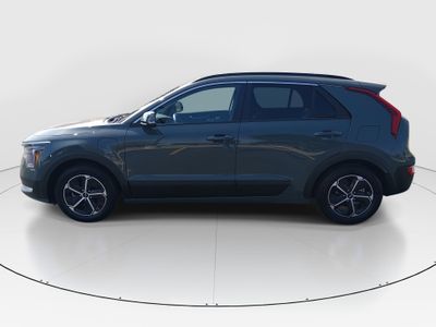 2023 Kia Niro Plug-In Hybrid — interior view