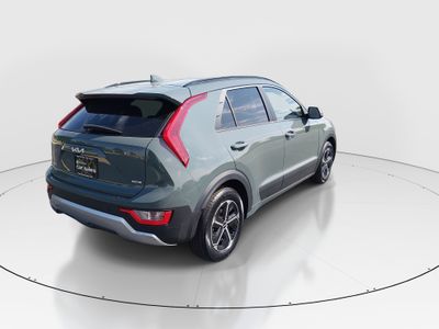 2023 Kia Niro Plug-In Hybrid — photo 7 view
