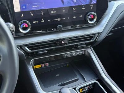 2025 Lexus TX - Photo 34
